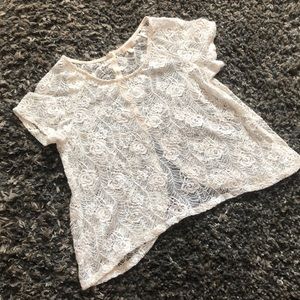 Beautiful cream lace top. Gently used.